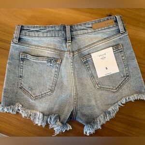 NWT Cello High Rise Jean Shorts - Size Small